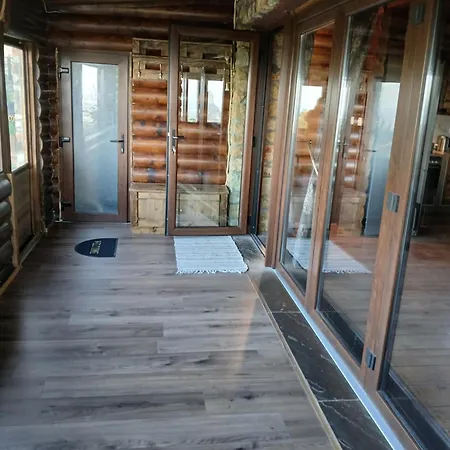 Artemis' Stone House Vakantiehuis